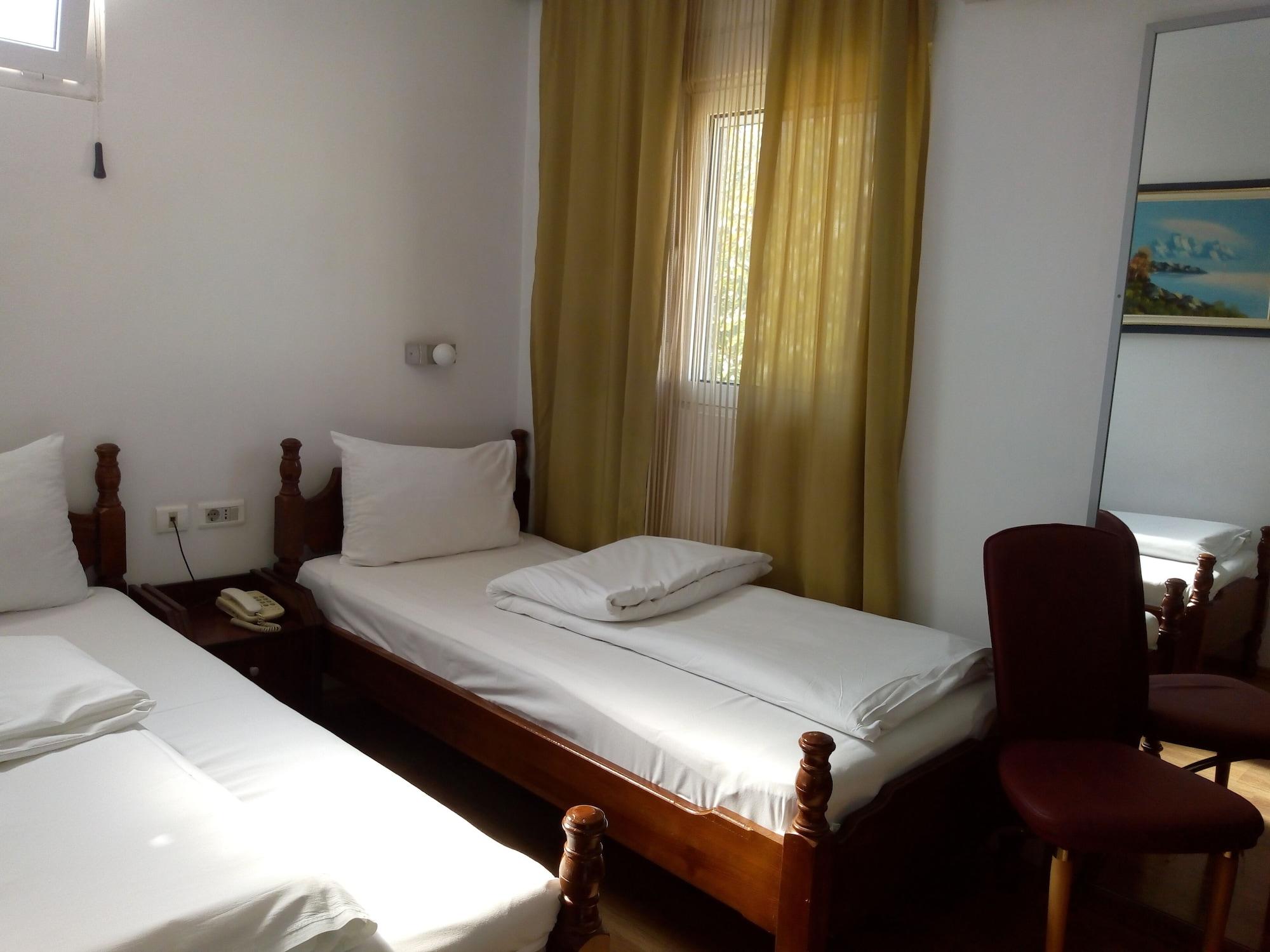 Hotel Evropa Podgorica Exterior photo