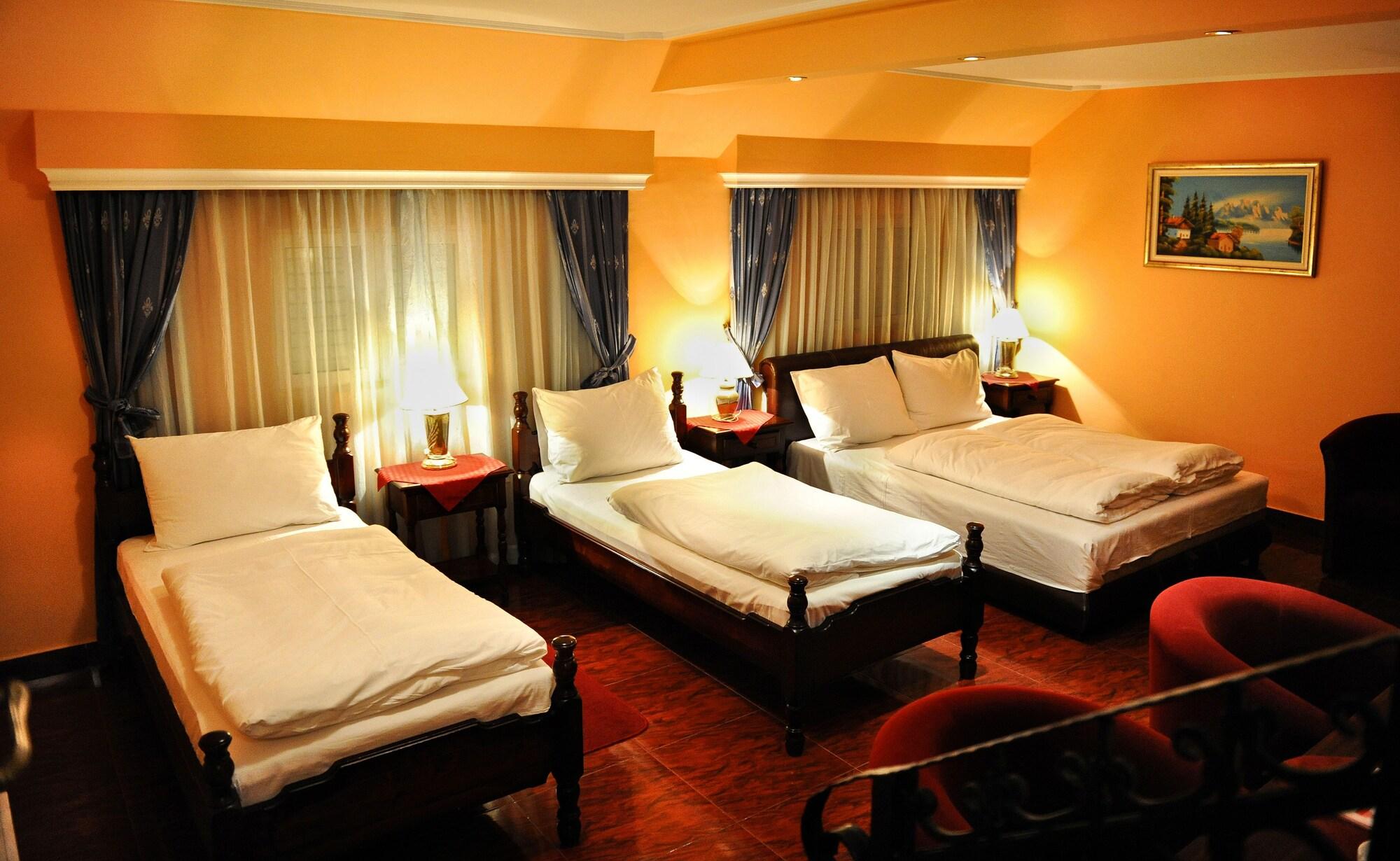 Hotel Evropa Podgorica Exterior photo