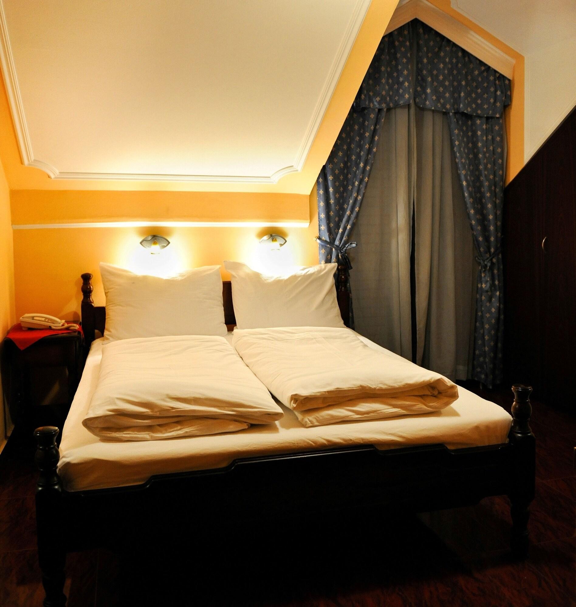 Hotel Evropa Podgorica Exterior photo