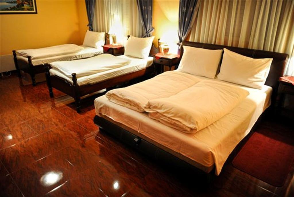 Hotel Evropa Podgorica Exterior photo